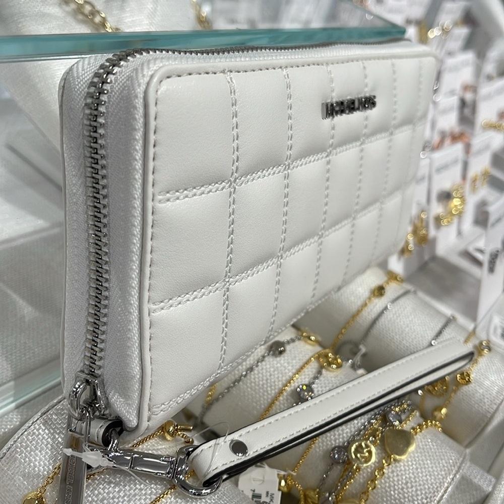 MICHAEL KORS Continental Wristlet Phone Case Wallet 
Optic White 
NWT - Picture 11 of 16